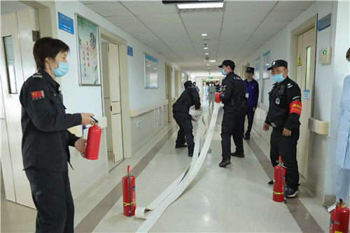 应急演练 (4).jpg 应急演练 (4).jpg