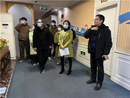 参观.jpg